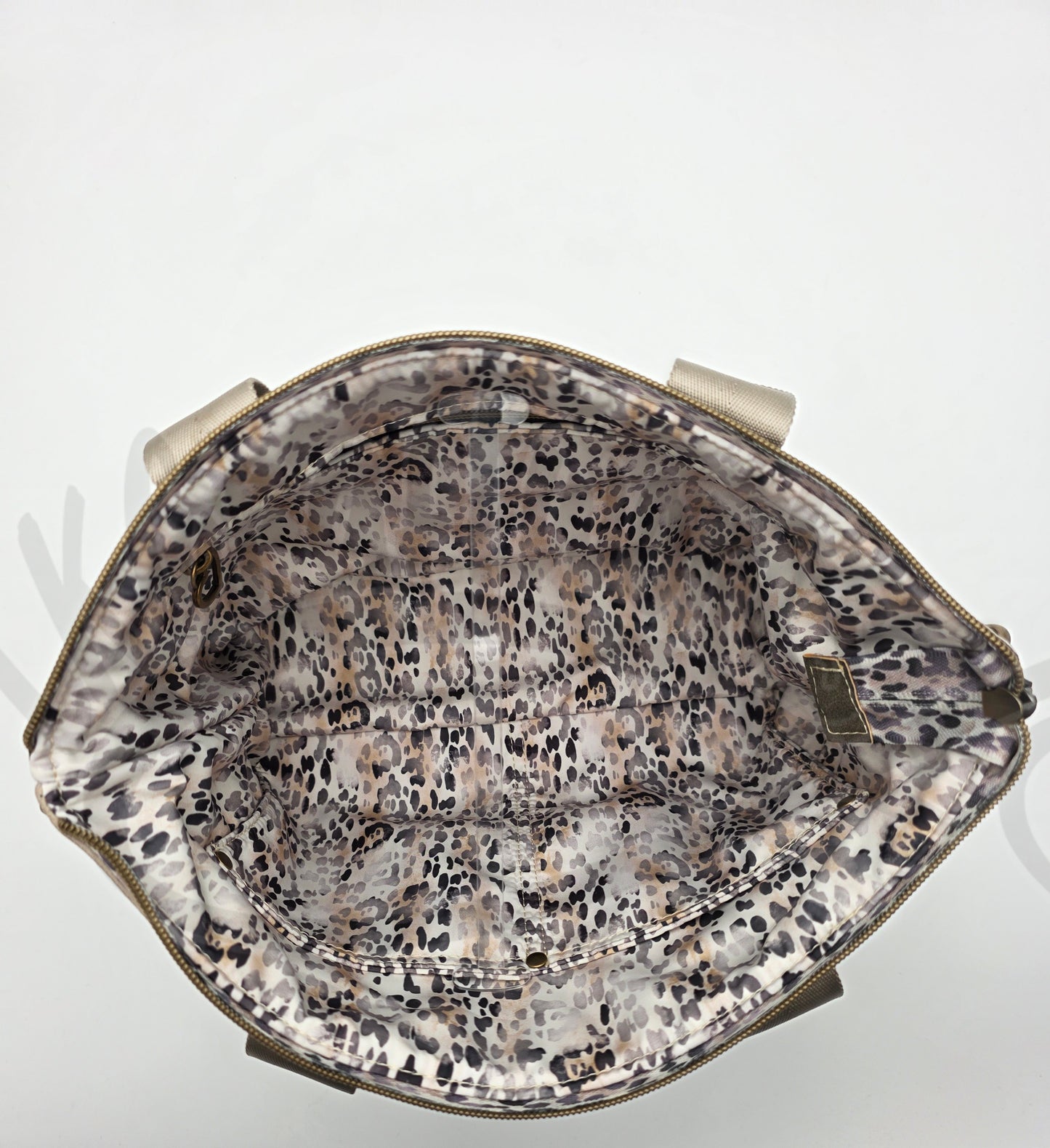 Oxbow Tote - Beige/olive green and camo
