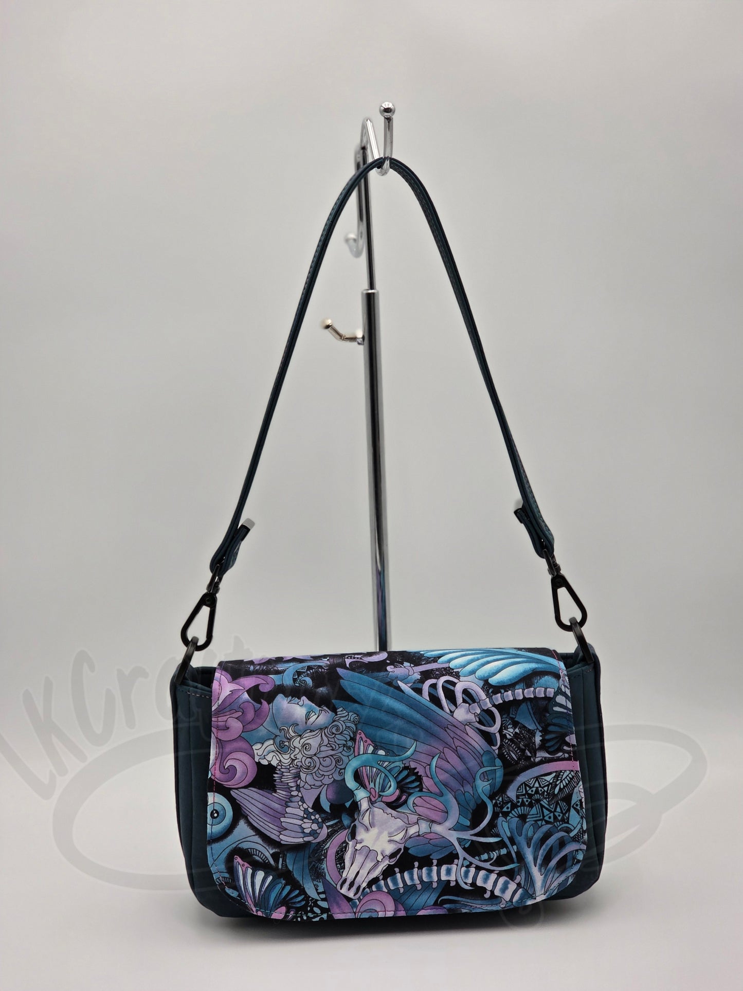 Modified Aries/Pisces crossbody - Teal western
