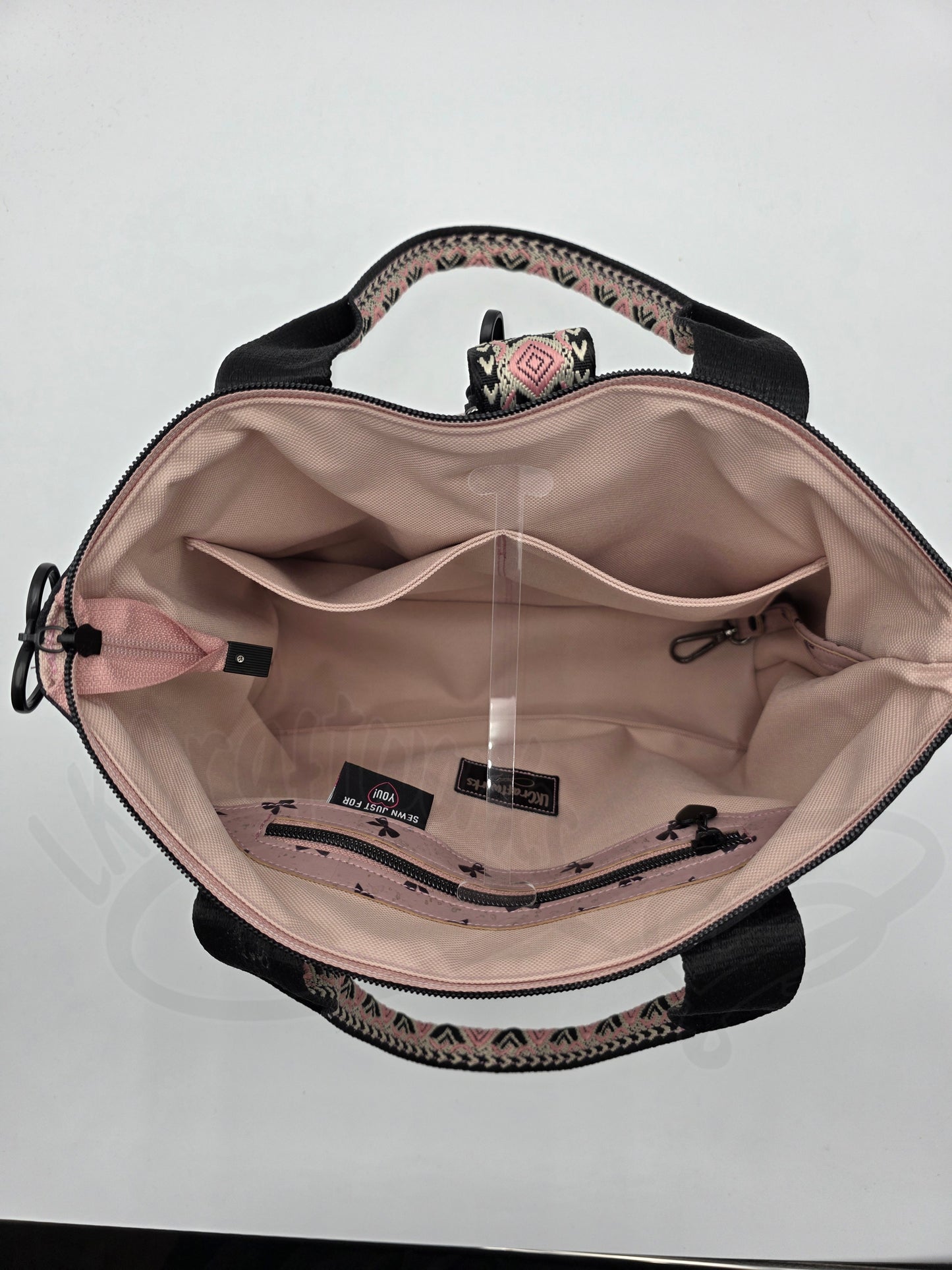 Oxbow Tote - Pink and black bows with matching wallet and keyfob