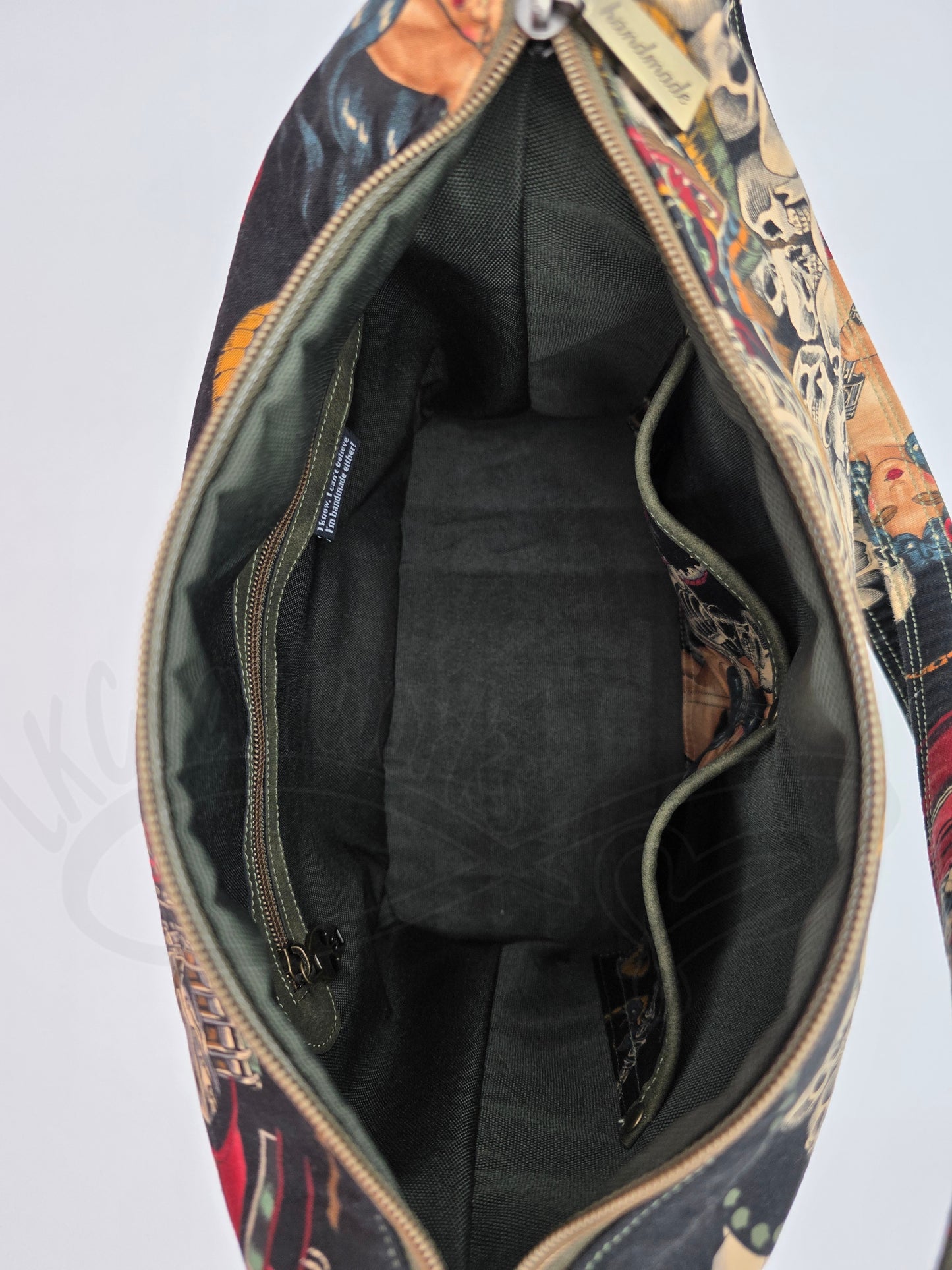 Krystal Convertible Shoulder bag/backpack - skulls olive green/black