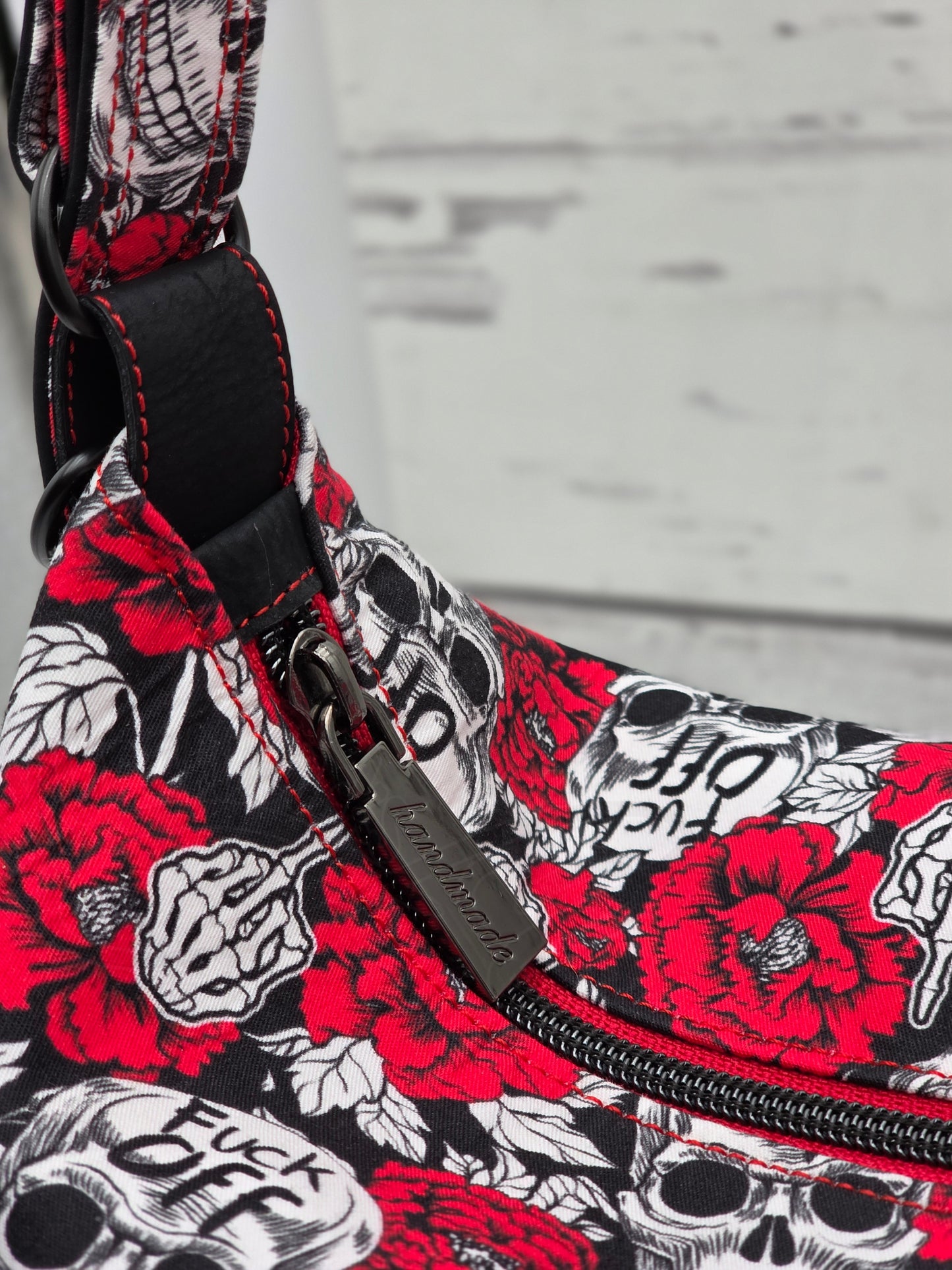 Krystal Convertible Shoulder bag/backpack - skulls and red roses