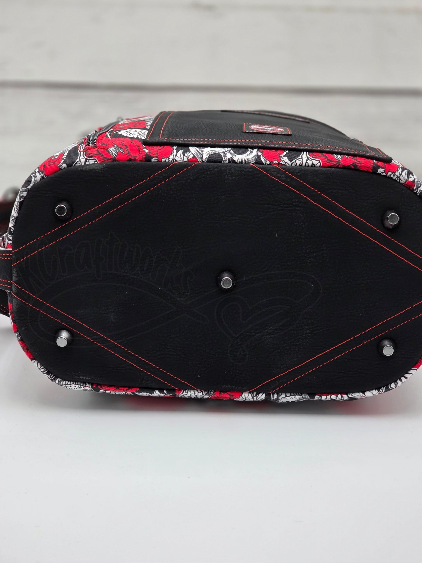 Krystal Convertible Shoulder bag/backpack - skulls and red roses