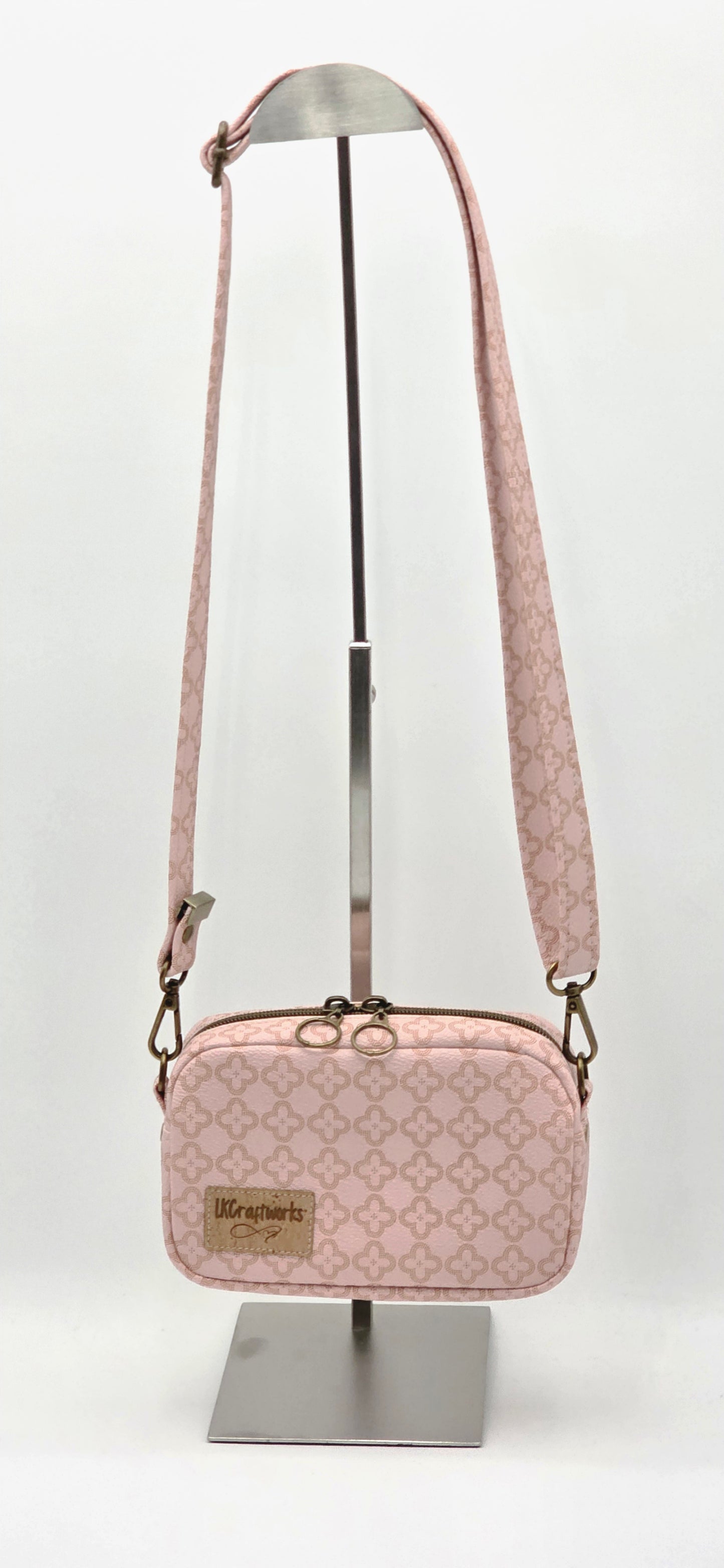 Tiny Cata Crossbody